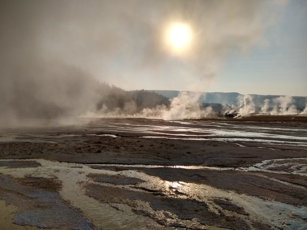 Pretty geothermal features